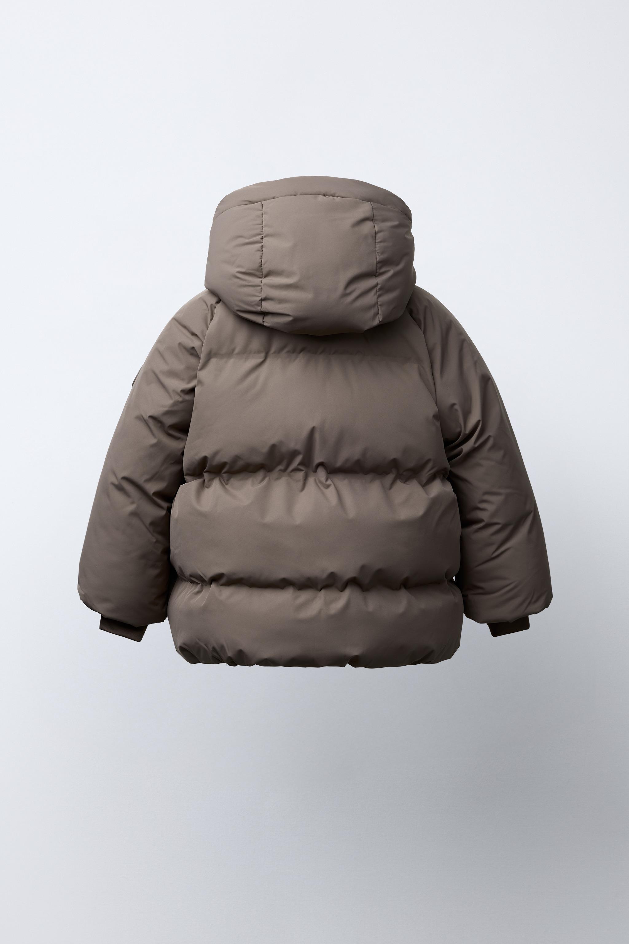 MANTEAU REMBOURRÉ AVEC CAPUCHE DÉPERLANT